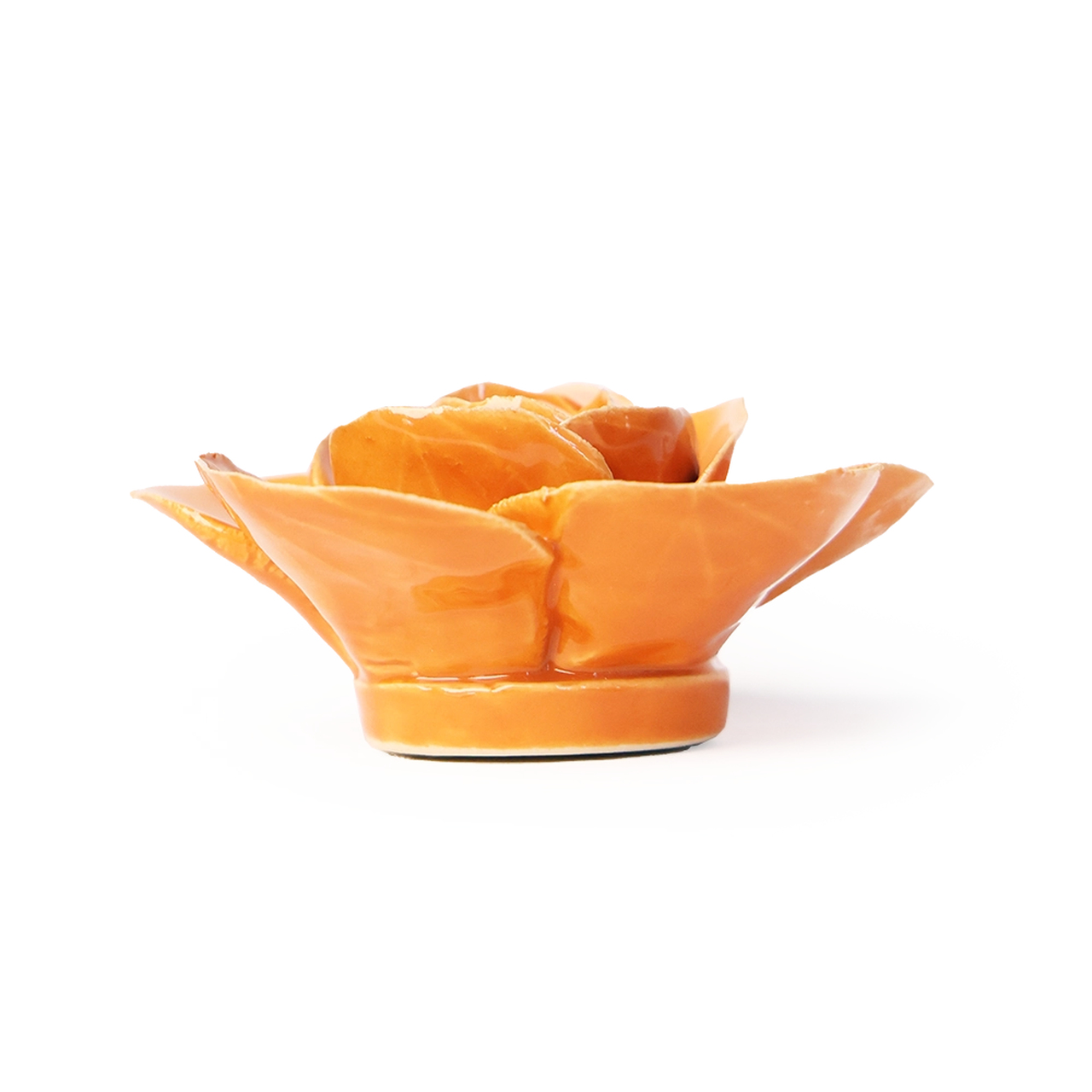 Orangene Keramikblüte Ranunkel | von der Seite