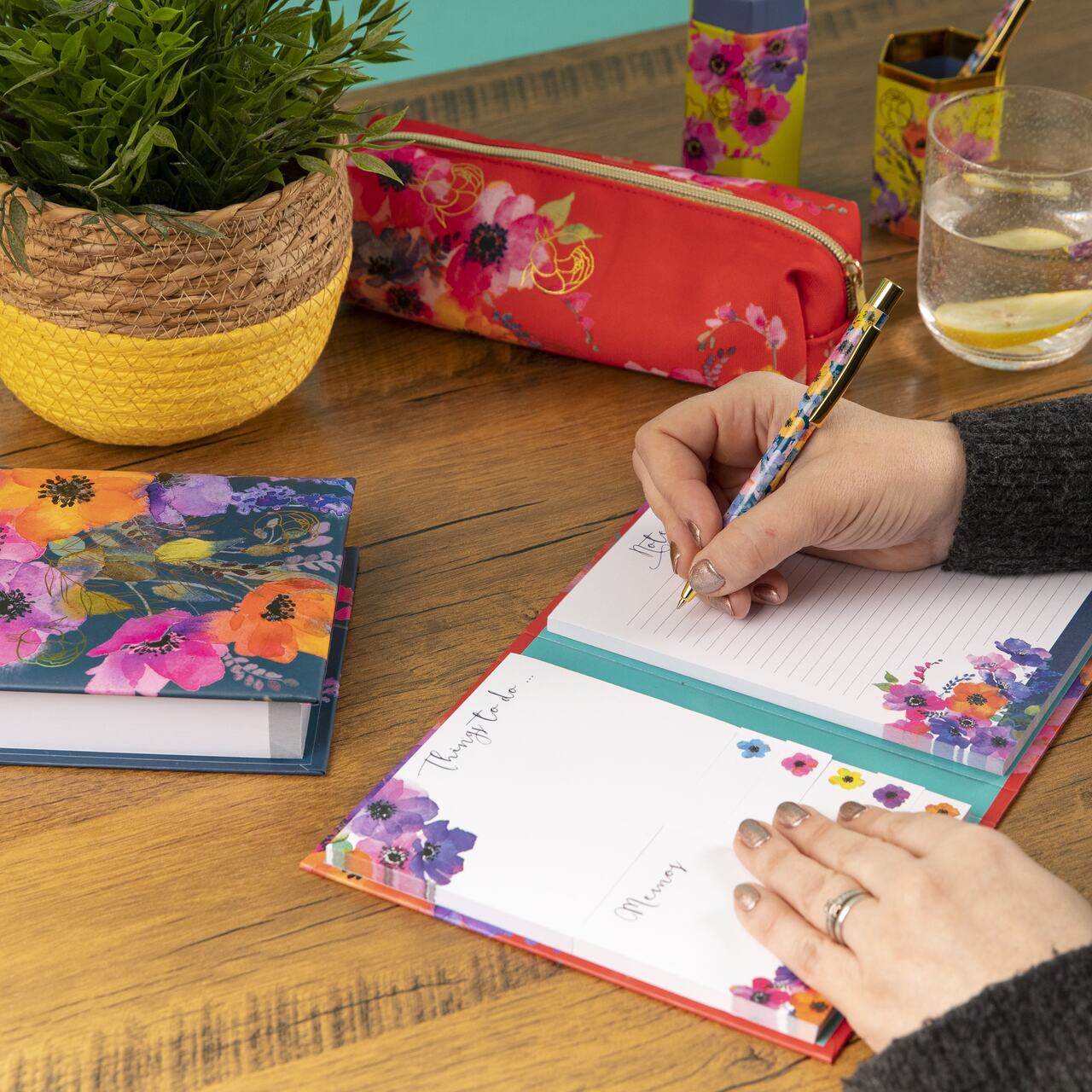 Papeterie aus England | Haftnotizen-Mappe Anemonen