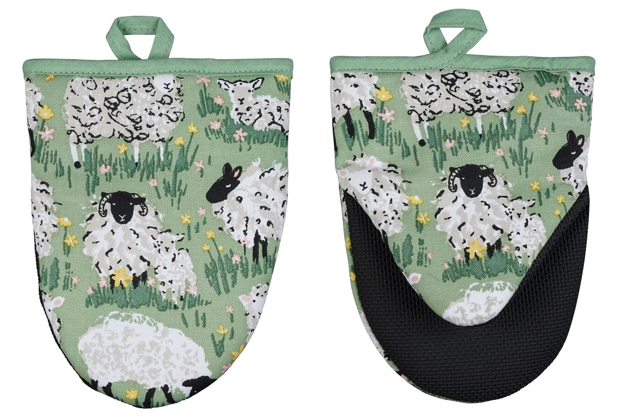 Flauschige Schafe -Topfhandschuhe | Micro Mitts | von Ulster Weavers