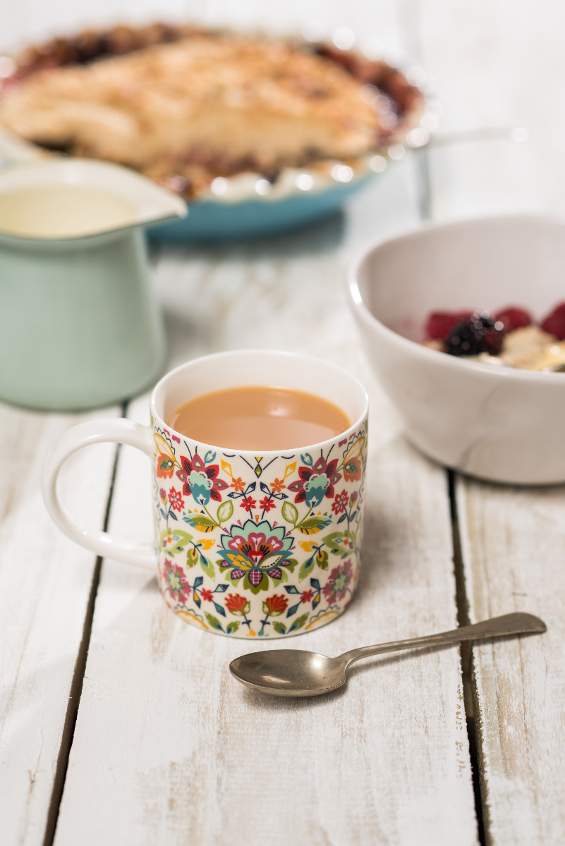 Tasse Blütenfülle von Ulster Weavers