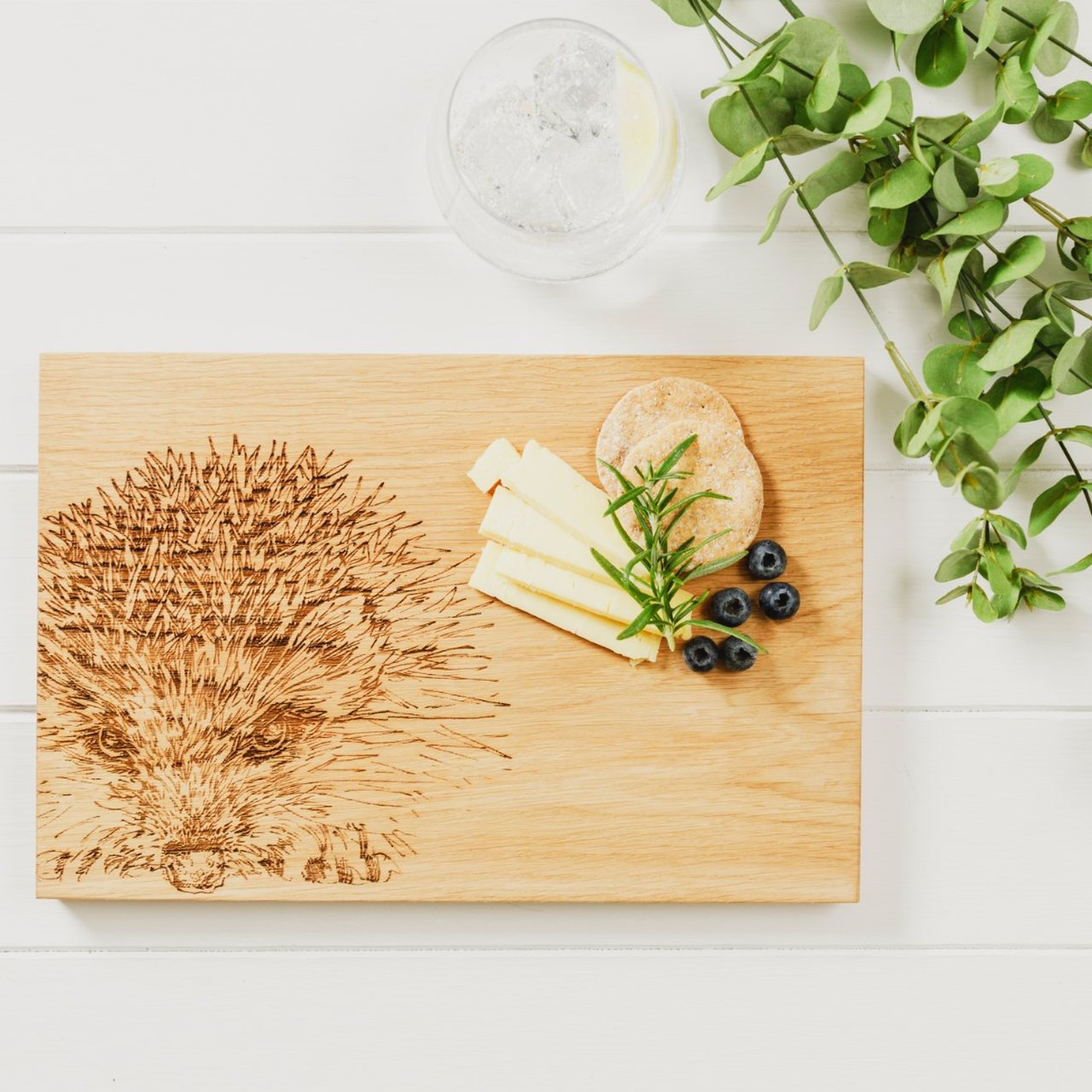 Igel | Schneide- und Servierbrett aus Eiche