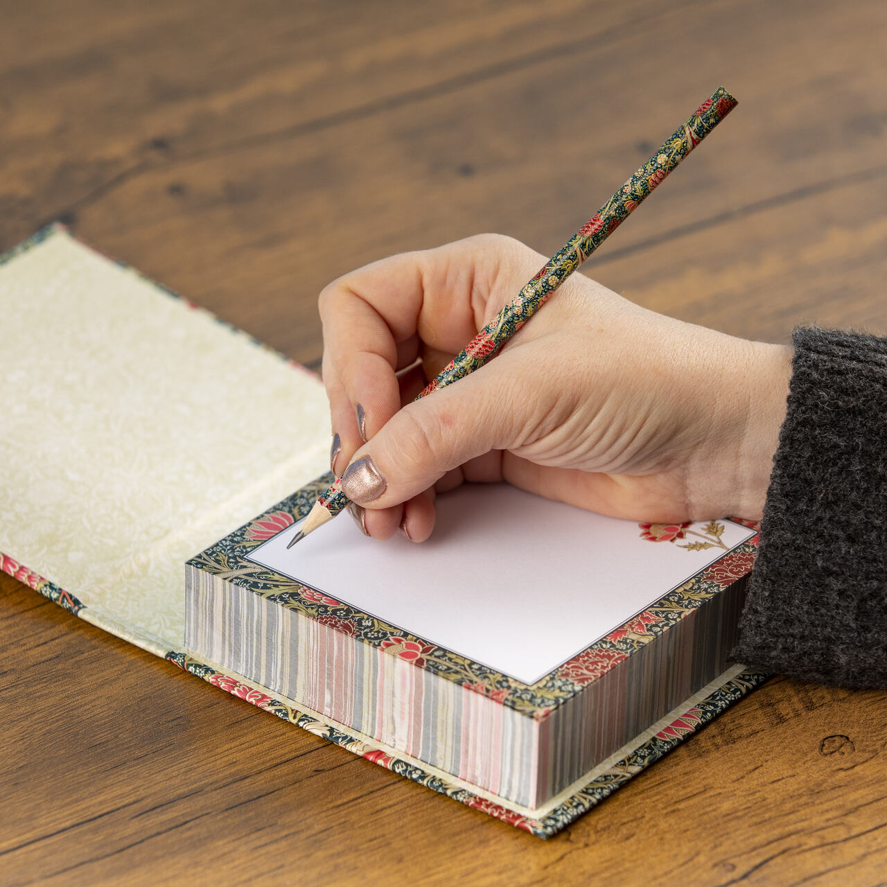 Papeterie aus England | Notizblock William Morris