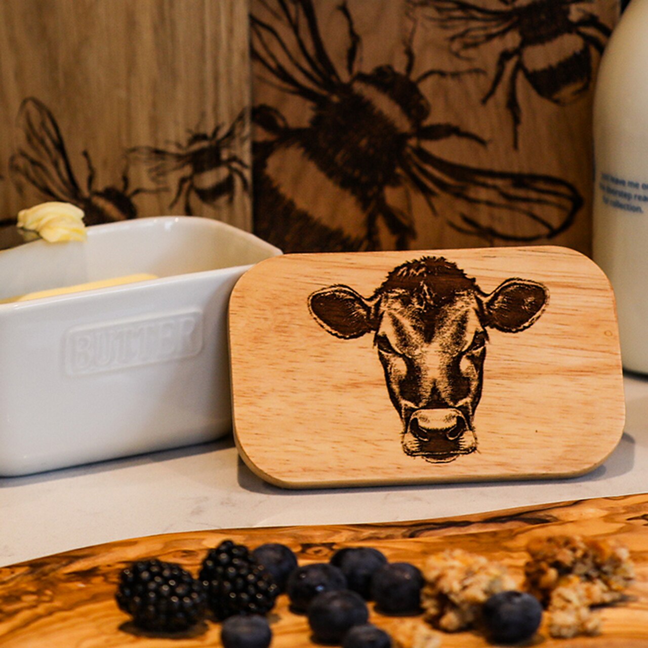 Butterdose wei? | Design Jersey Cow | von Selbrae House