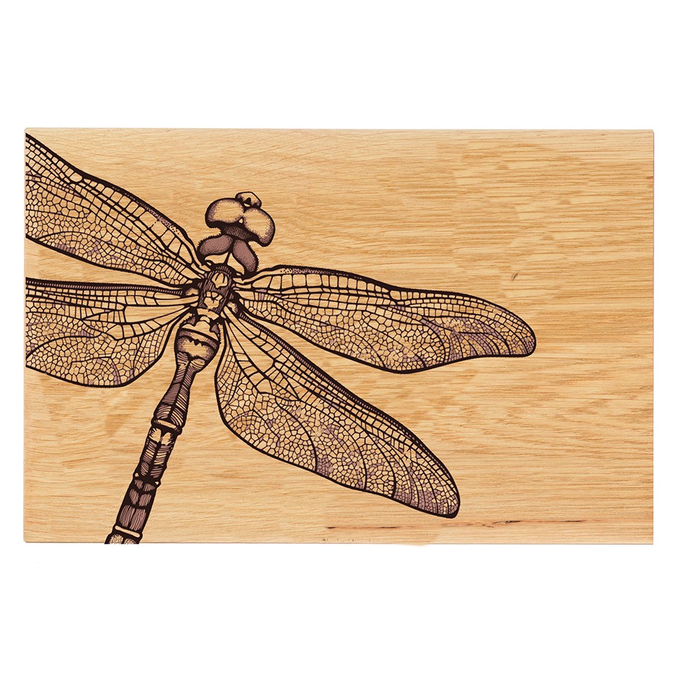 Libelle | Schneide- & Servierbrett aus Eiche | Scottish Made von Selbrae House