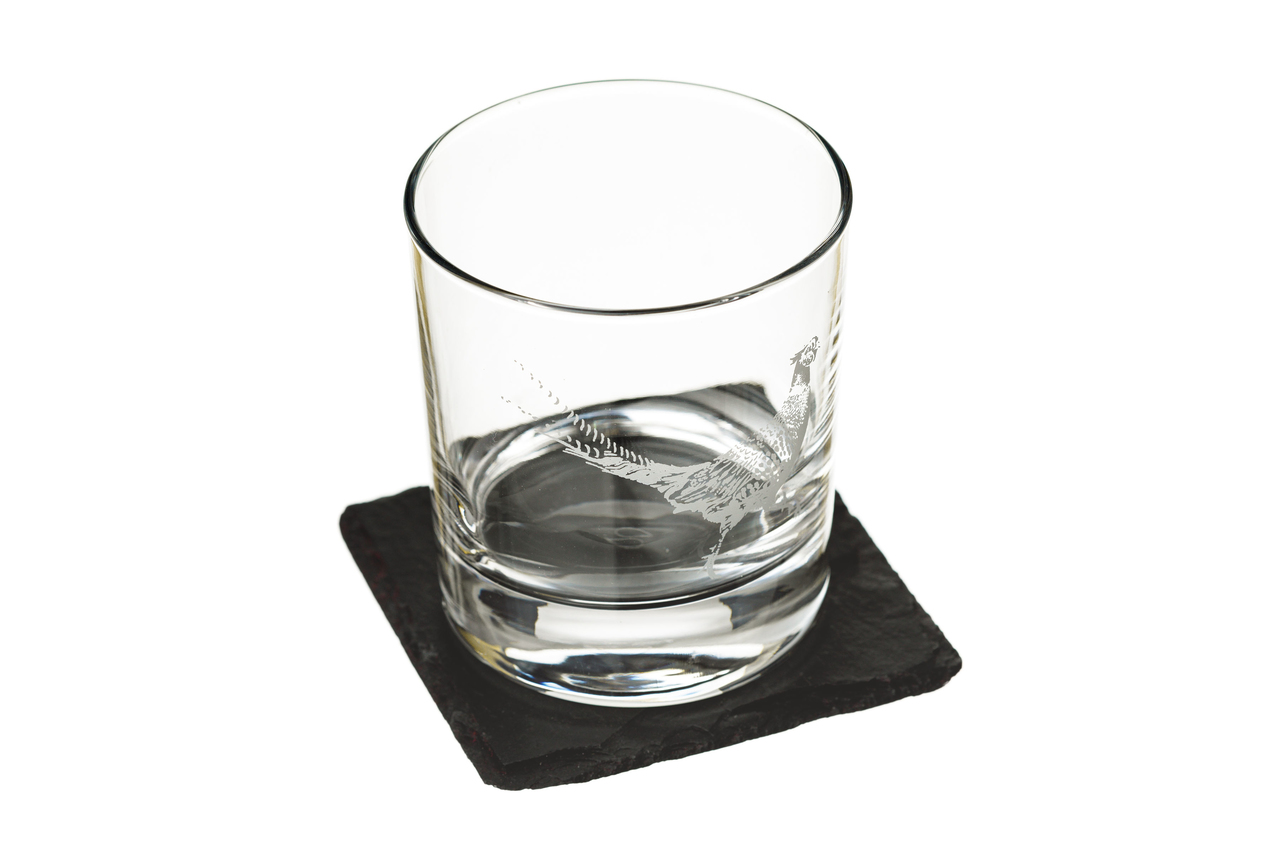 Whisky-Tumbler, Gravur Fasan mit Glasuntersetzer aus Schiefer