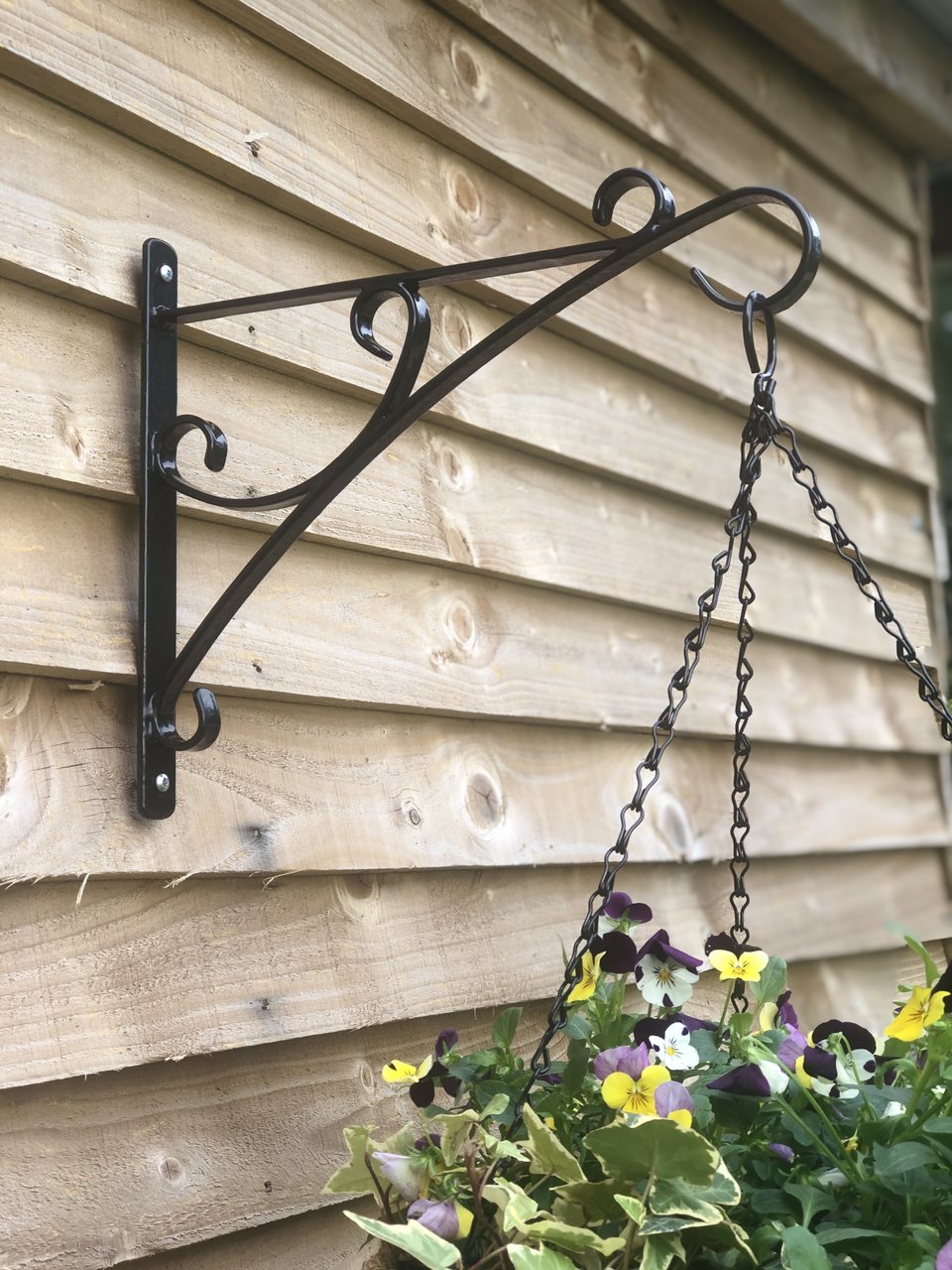 Wandhalter für Hanging Baskets | in zwei Größen