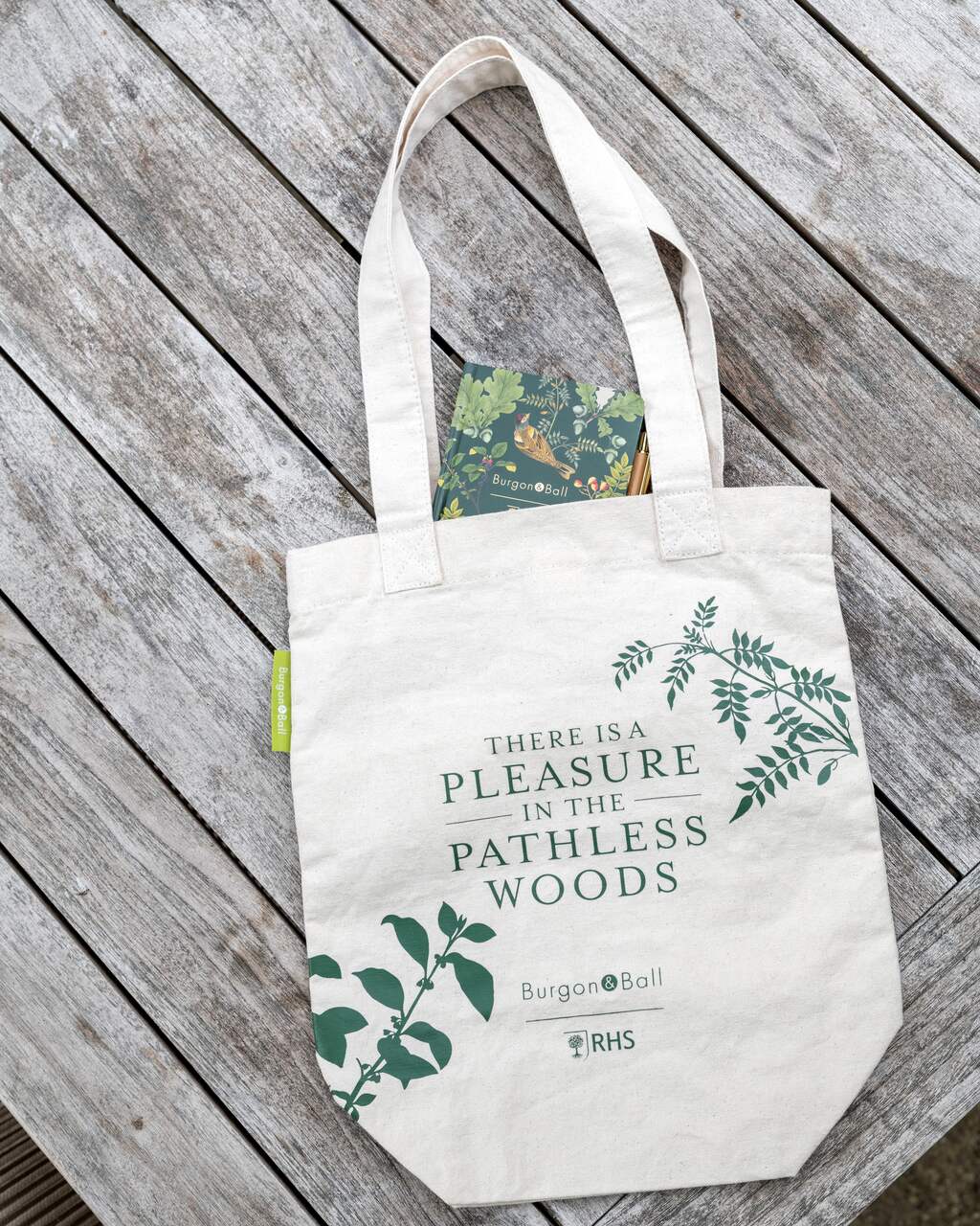 RHS-Tote Bag mit einer Zeile aus Lord Byrons Gedicht "Childe Harold's Pilgrimage" | von Burgon & Ball, England