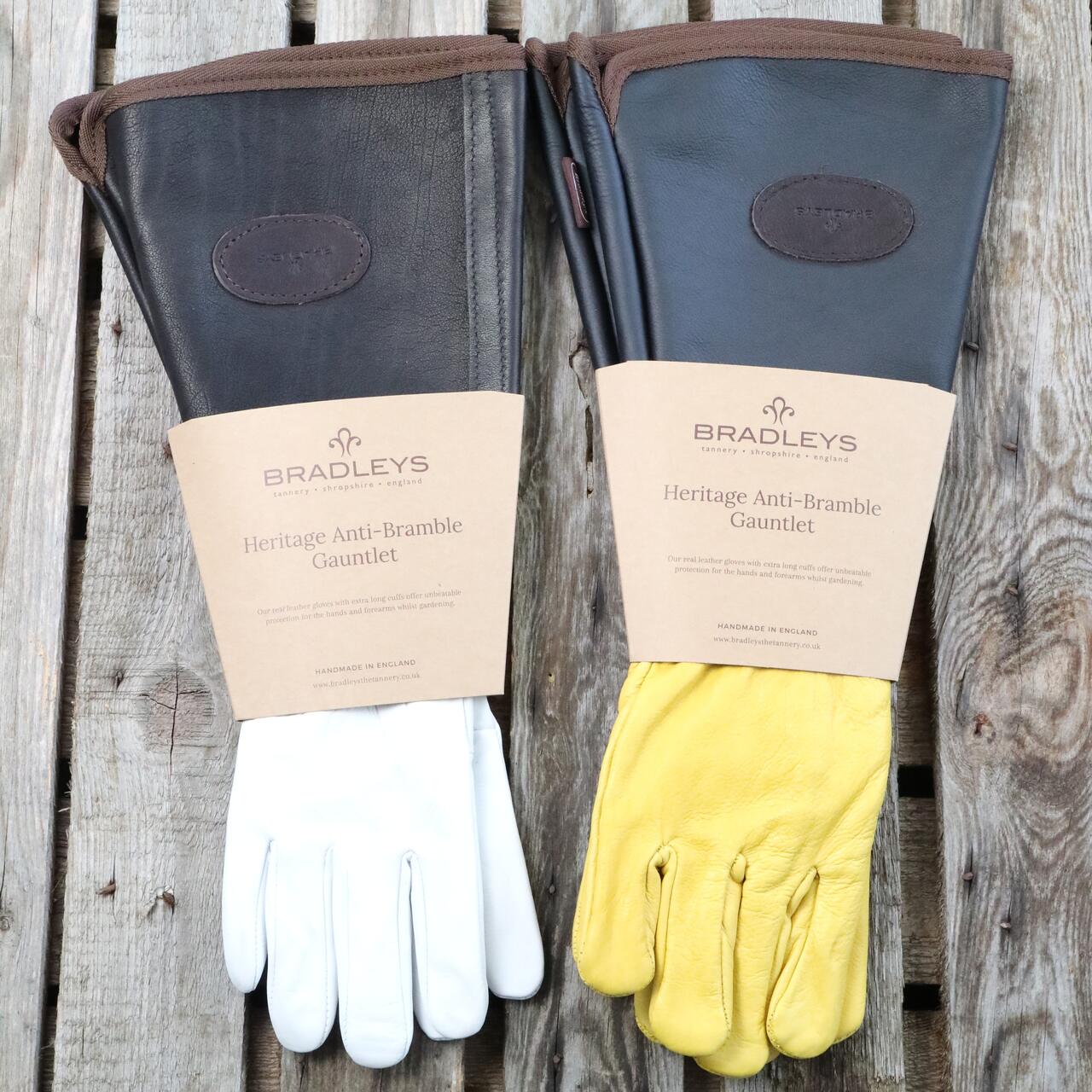 Bradleys Anti-Brombeer Lederhandschuhe mit dicker Stulpe - Small mit weißem Leder für die Hände, Large mit gelbem Leder für die Hände