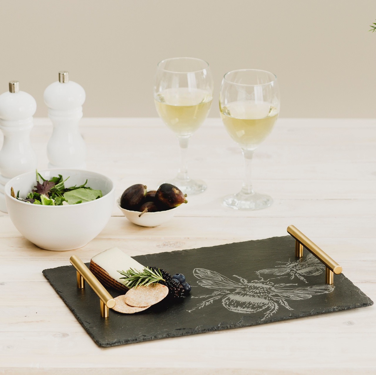 Biene | Serviertablett aus Schiefer | The Just Slate Company | Selbrae House