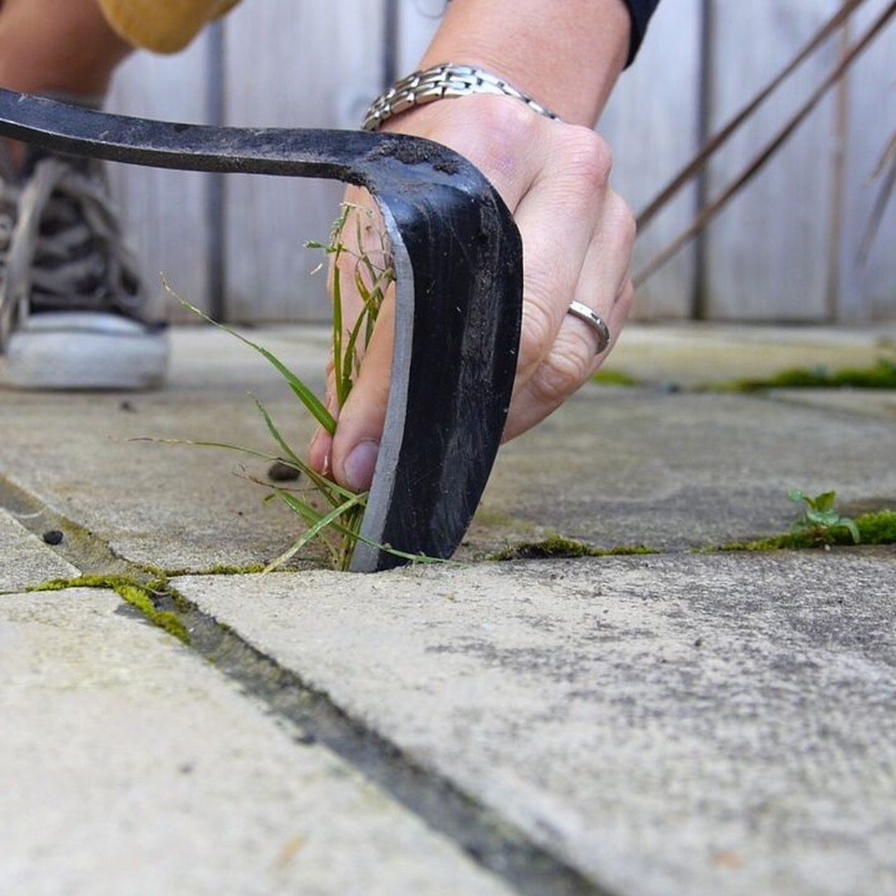 auch als Fugenkratzer einsetzbar