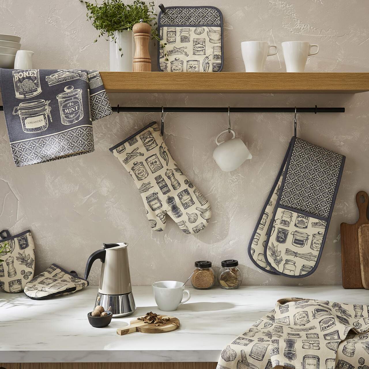 Die Kollektion Herbs & Spices - Kräuter & Gewürze | von Ulster Weavers, England