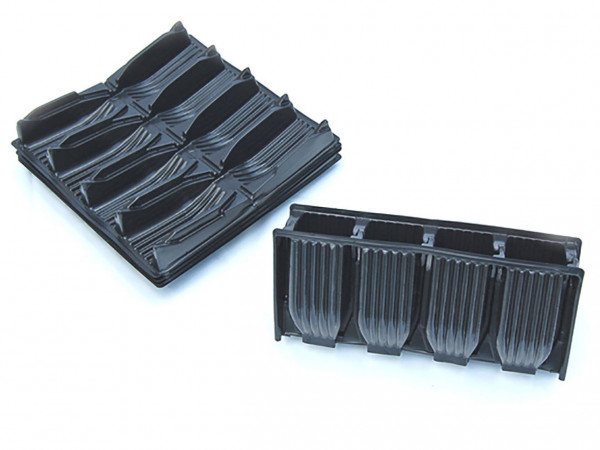 Auf- und zugeklappte Pflanzzellen des Rapid Rootrainers