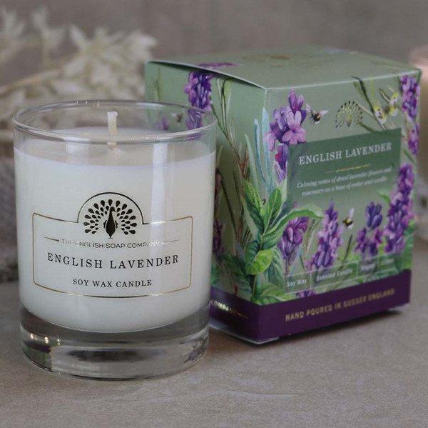 Dezenter Duft | Duftkerze 'Englischer Lavendel' | The English Soap Company