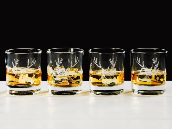 4er-Set Tumbler-Gläser | Motiv Hirsch | The Just Slate Company für Selbrae House