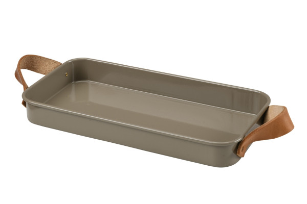 Der Untersetzer der Kräutertöpfe