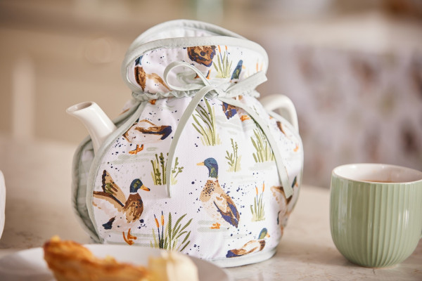 Ulster Weavers Farmhouse Ducks Tea Cosy-Muff