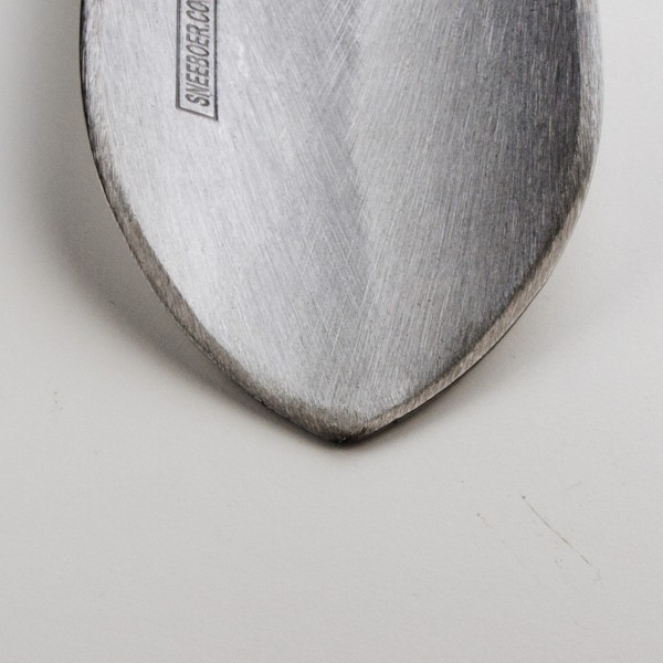 Sneeboer Pflanzkelle aus Edelstahl - handgeschmiedet - mit geschliffenen Kanten