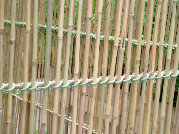 Soft-Tie beim Zaunbau