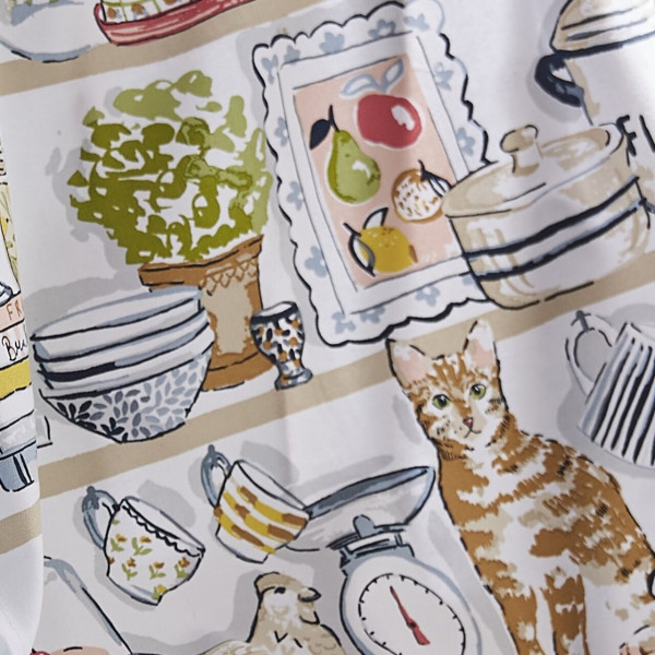 Samtpfoten in der Speisekammer | von Ulster Weavers, Nordirland