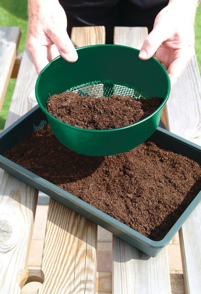 kleines Rüttelsieb von Bosmere für Aussaat | Anzucht