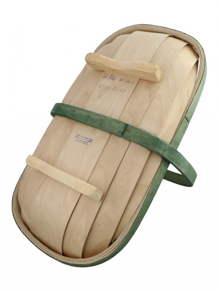 South Down Trug | Blumen | grün - die Unterseite mit Stempel und Unterschrift