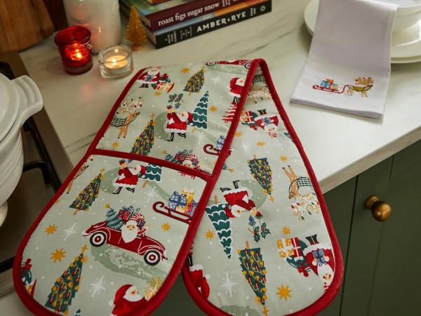 Es weihnachtet ! | Backofenhandschuh und Serviette
