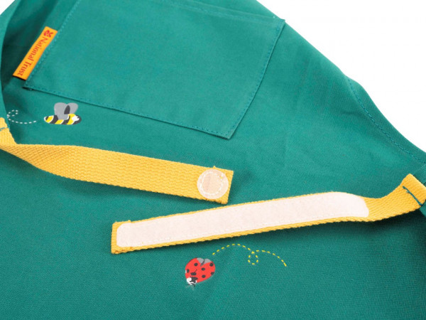 der Klettverschluss an der Taille