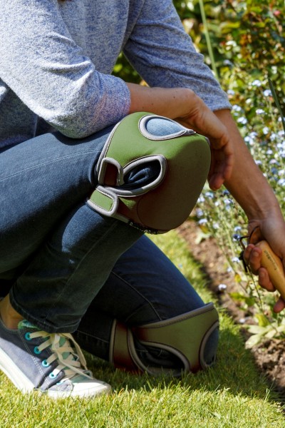 Kniepolster, moosgrün - von Burgon & Ball