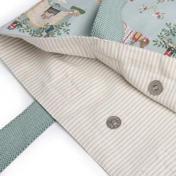 Mit grau gestreiftem Baumwollfutter und Druckknopfverschluss