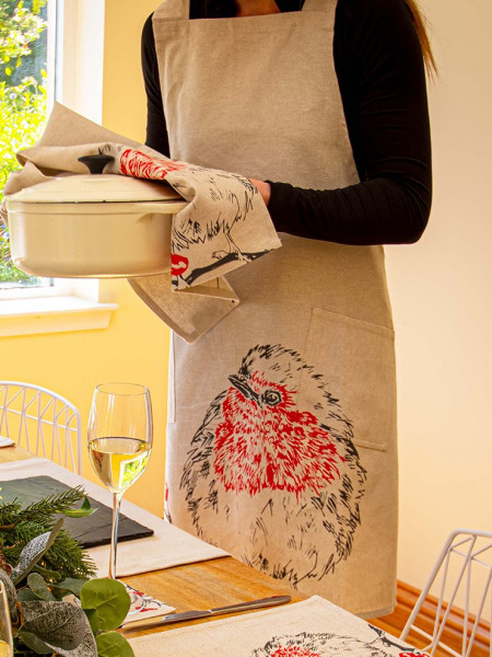 Weihnachtsschürze Rotkelchen | seitlich aufgesetzte Taschen