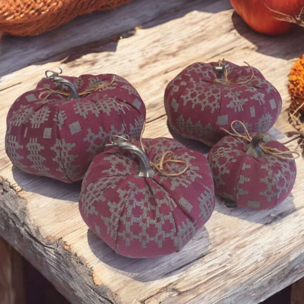 Stoffkürbisse | Design Walisisch - Purpur | aus England